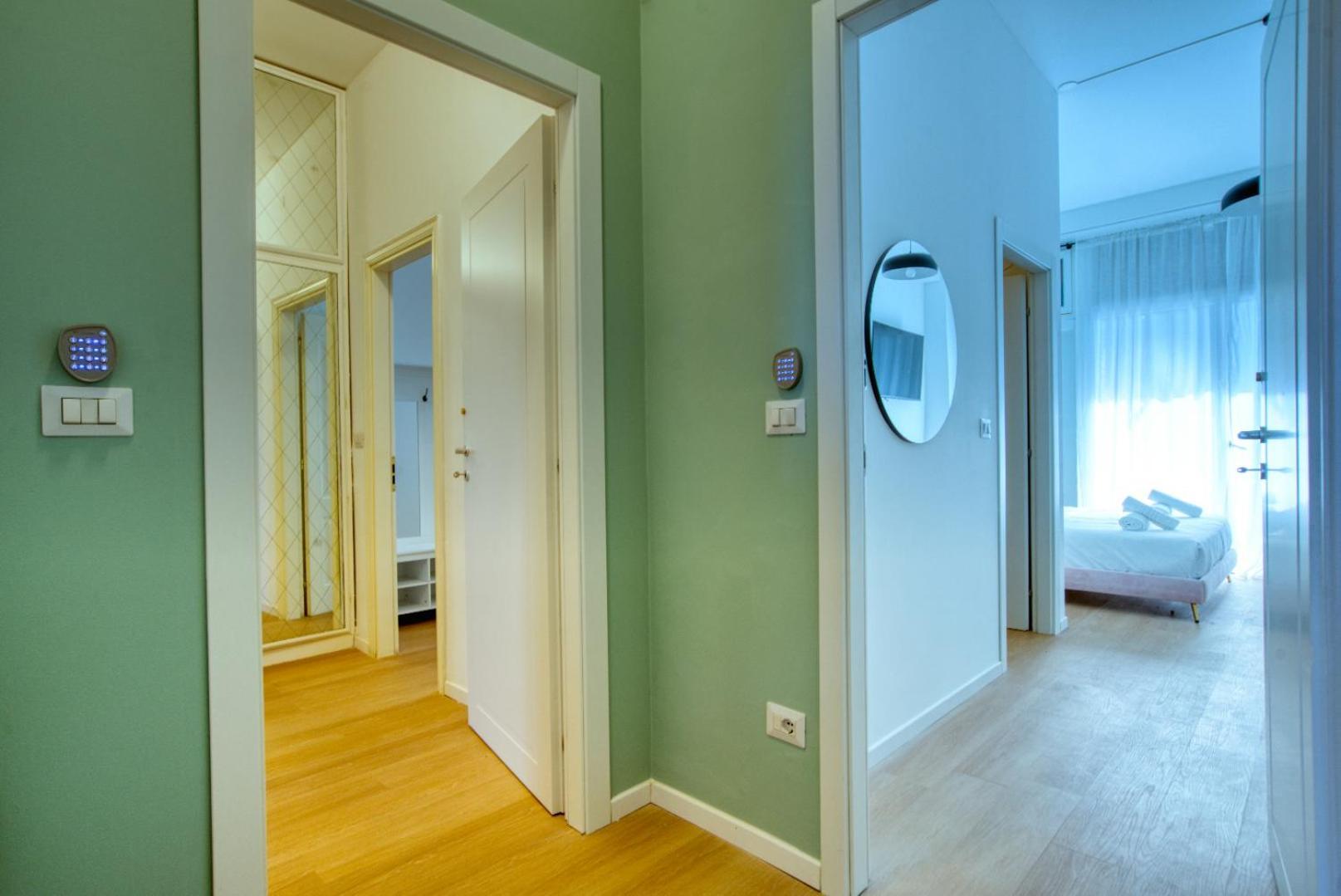 Italianflat - Elegant Suites With Balcony In Navigli Milão Exterior foto